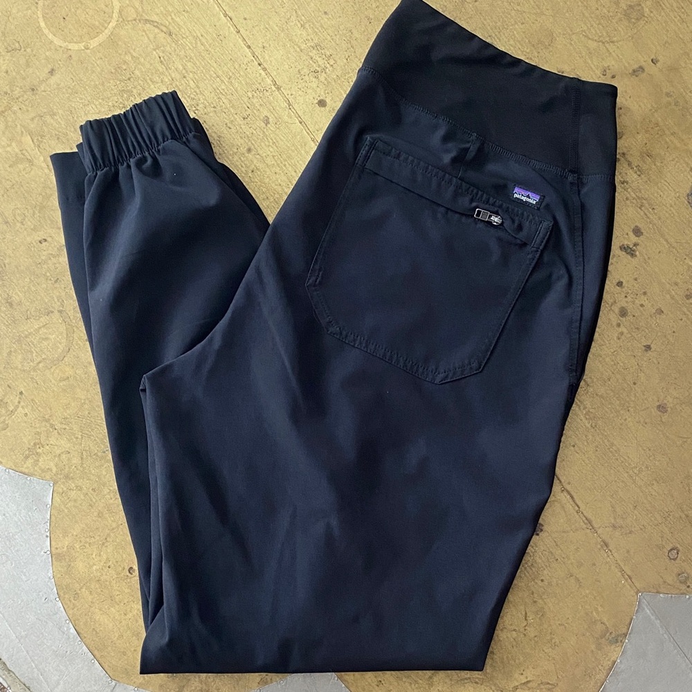 Patagonia Black Women's Jogger Pants with Back Zip Pocket